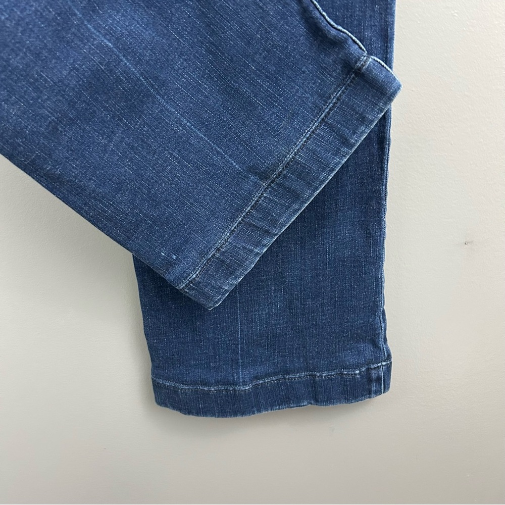 White House Black Market High Rise Wide Leg Cargo Jeans Size 2 - Picture 10 of 14